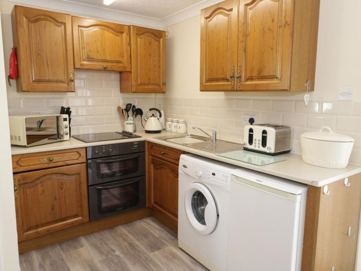 Bodegri Cottage Llanfflewyn Extérieur photo