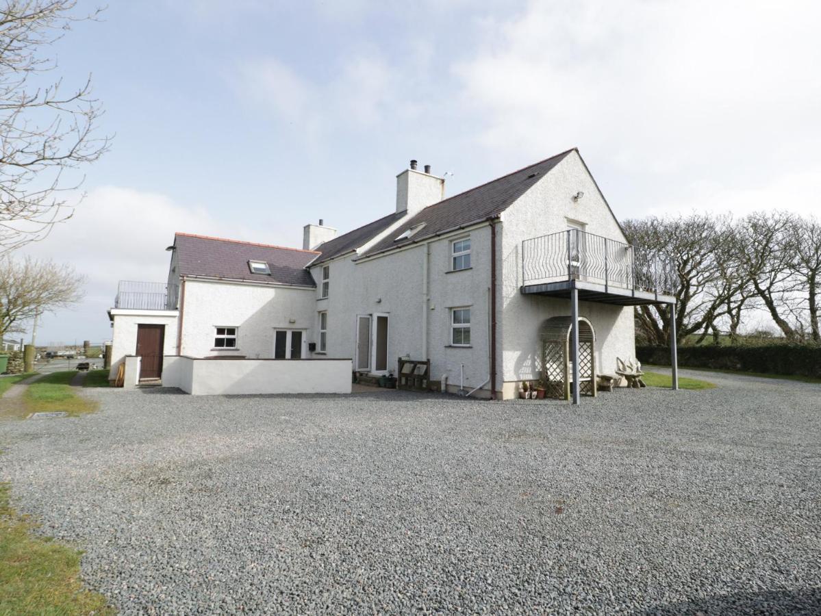 Bodegri Cottage Llanfflewyn Extérieur photo